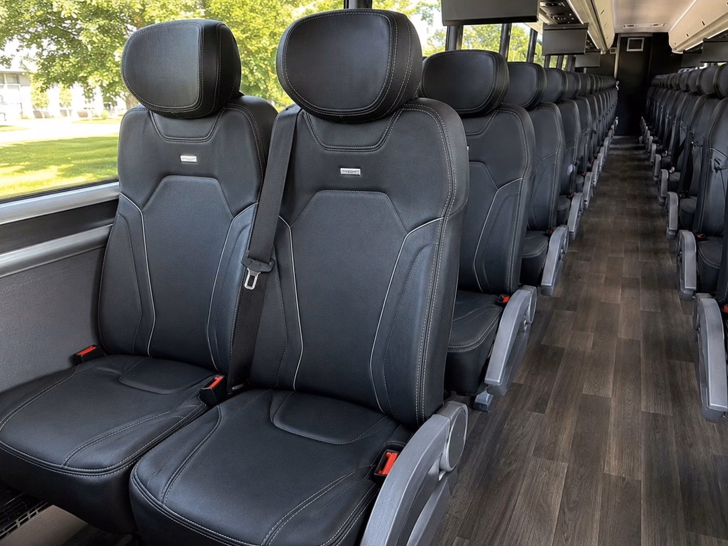 fan bus rentals to metlife stadium and prudential center from clifton